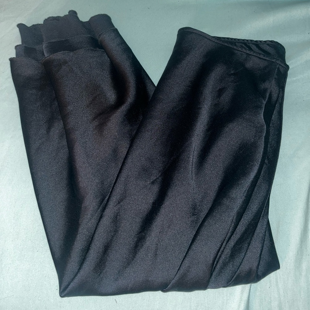 Abercrombie & Fitch Midi Satin Skirt